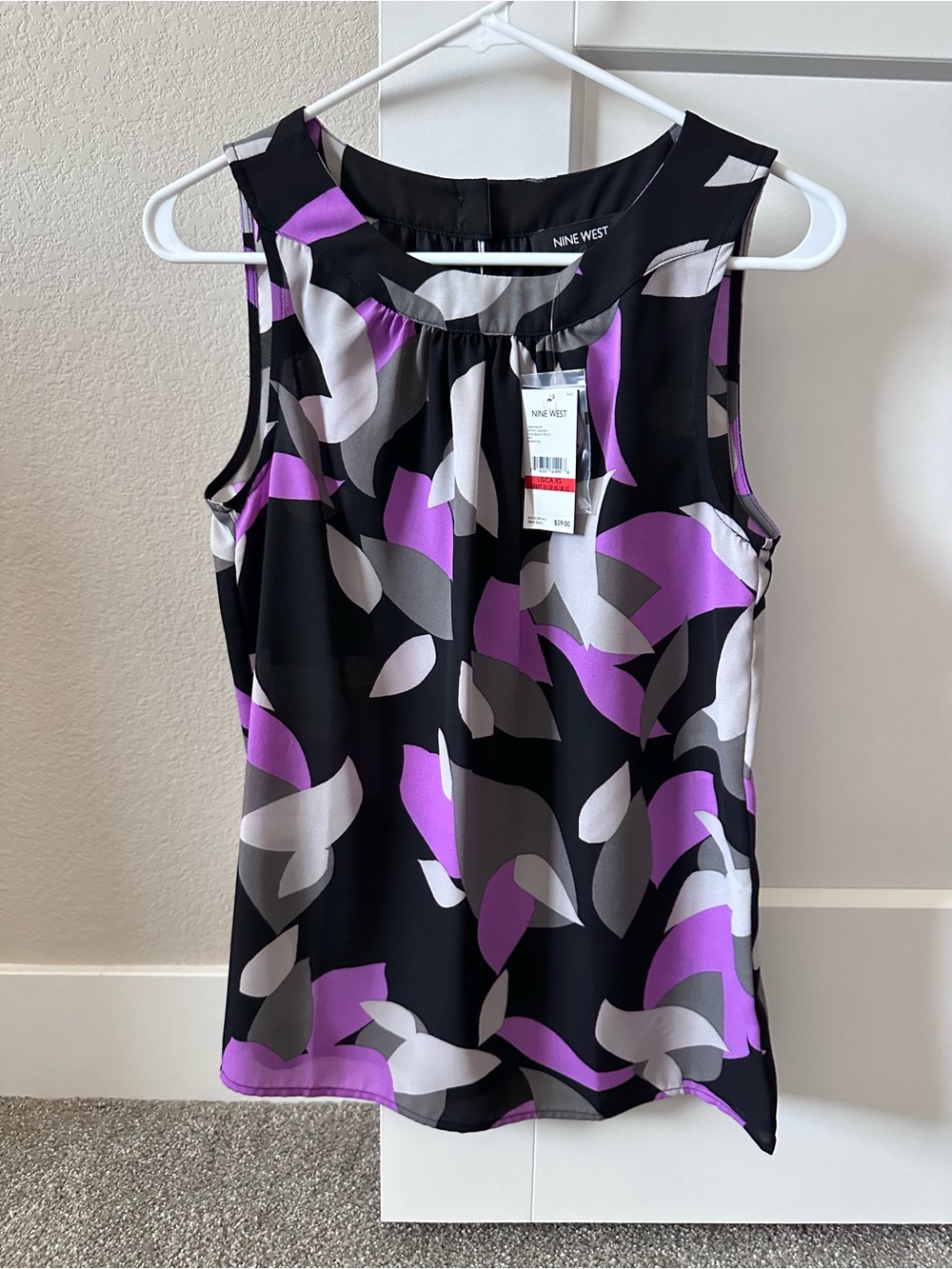 NWT Nine West Monet Garden Sleeveless Blouse XS Black Purple Floral